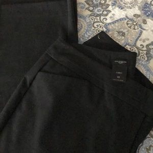 Ann Taylor Size 10 Curvy dark gray dress pant.